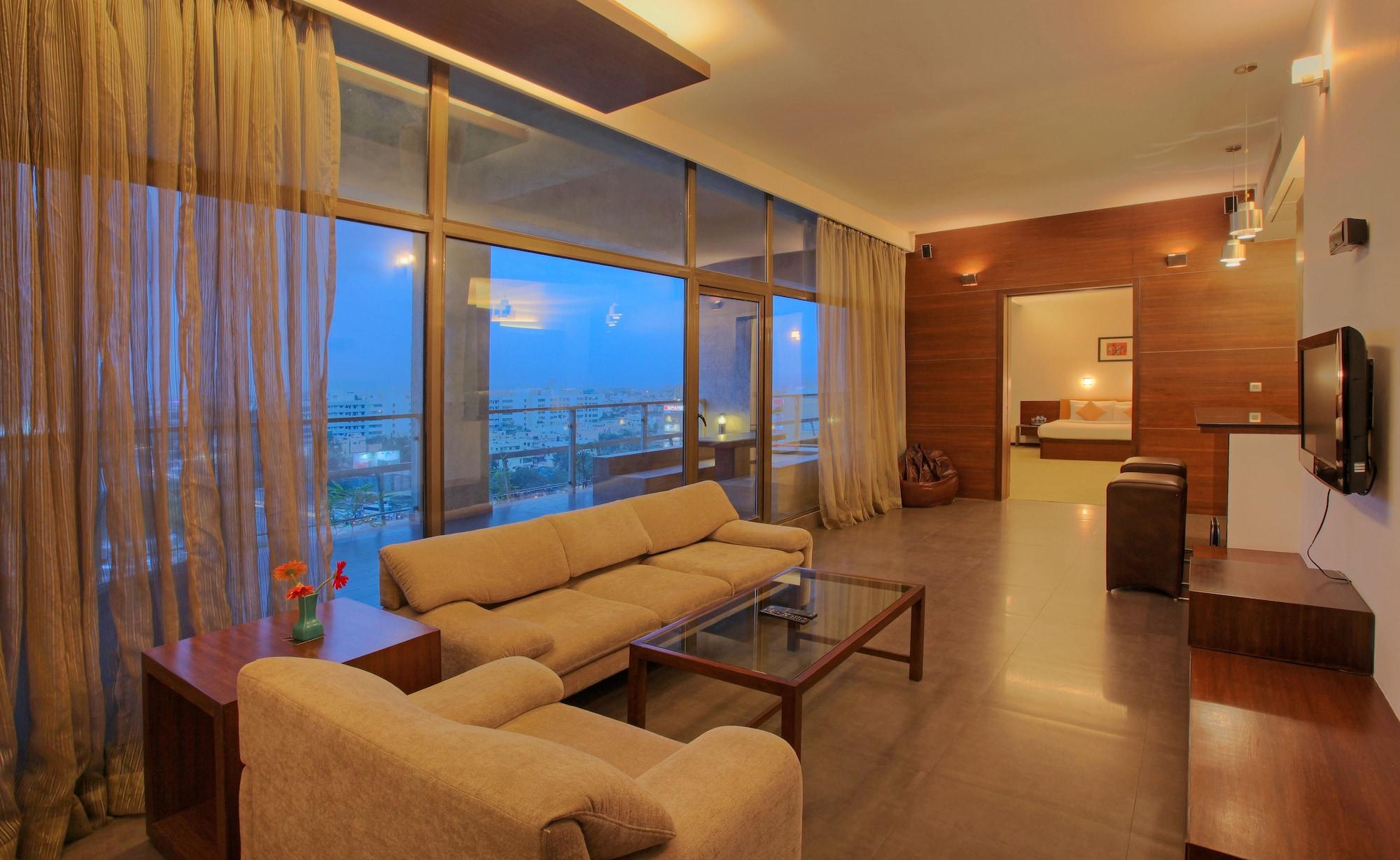 Hotel Parc Estique Pune Eksteriør billede
