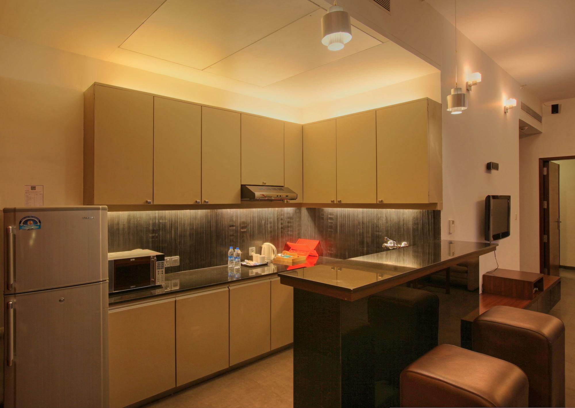 Hotel Parc Estique Pune Eksteriør billede