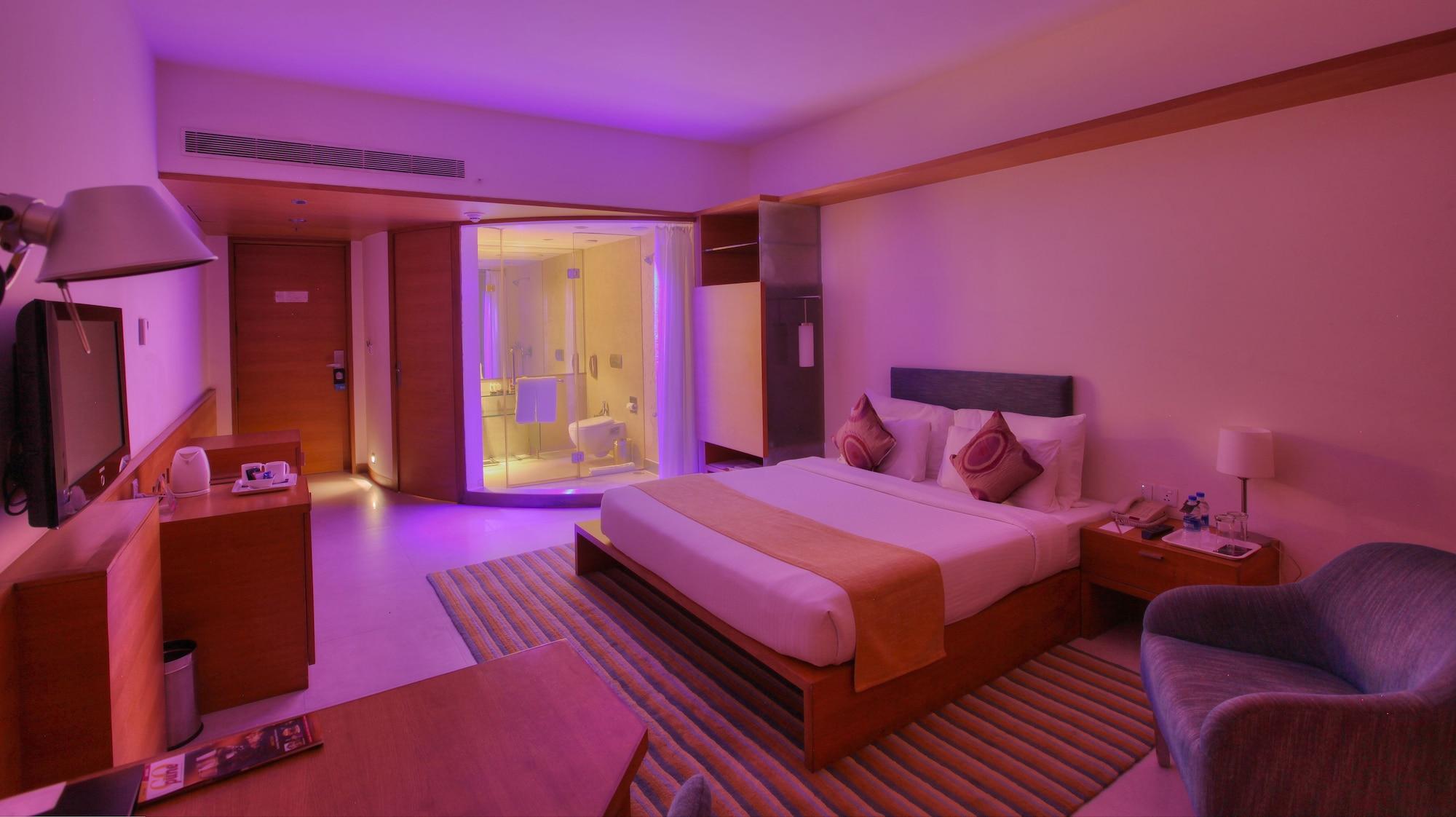 Hotel Parc Estique Pune Eksteriør billede