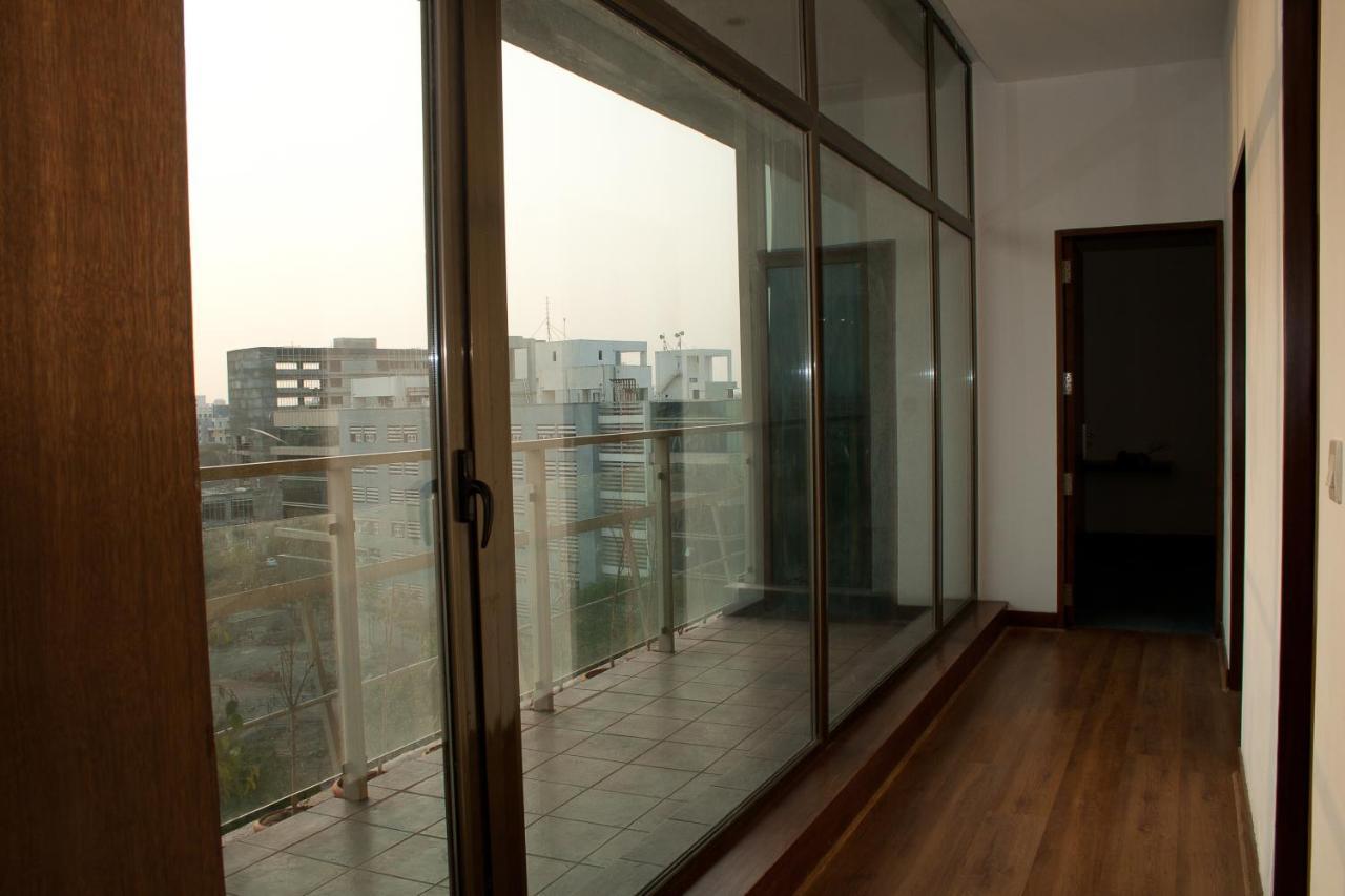 Hotel Parc Estique Pune Eksteriør billede